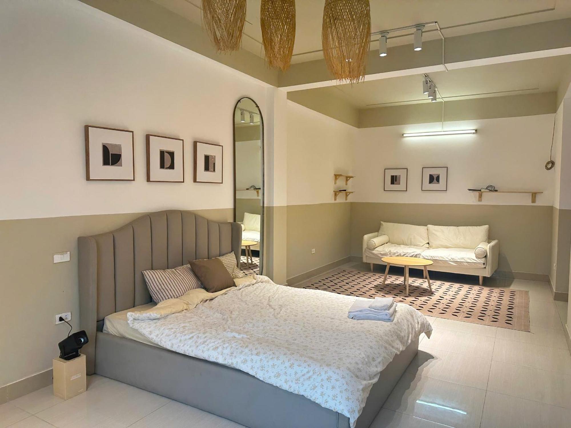 Luxe Paradise 21 Nguyen Troi Apartment Hanoi